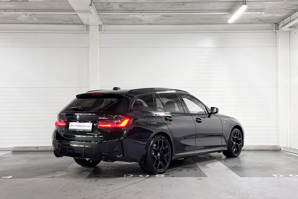 BMW 3 Serie Touring 330e Touring