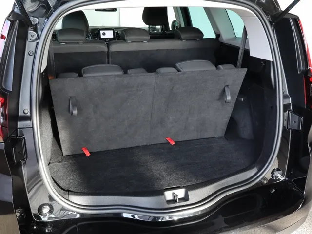 Renault Grand Scénic 1.3 TCe Equilibre 7-persoons Automaat