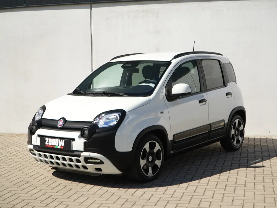 Fiat Panda 1.0 Hybrid Pandina | Airco | Carplay | Cruise | 5zits | PDC