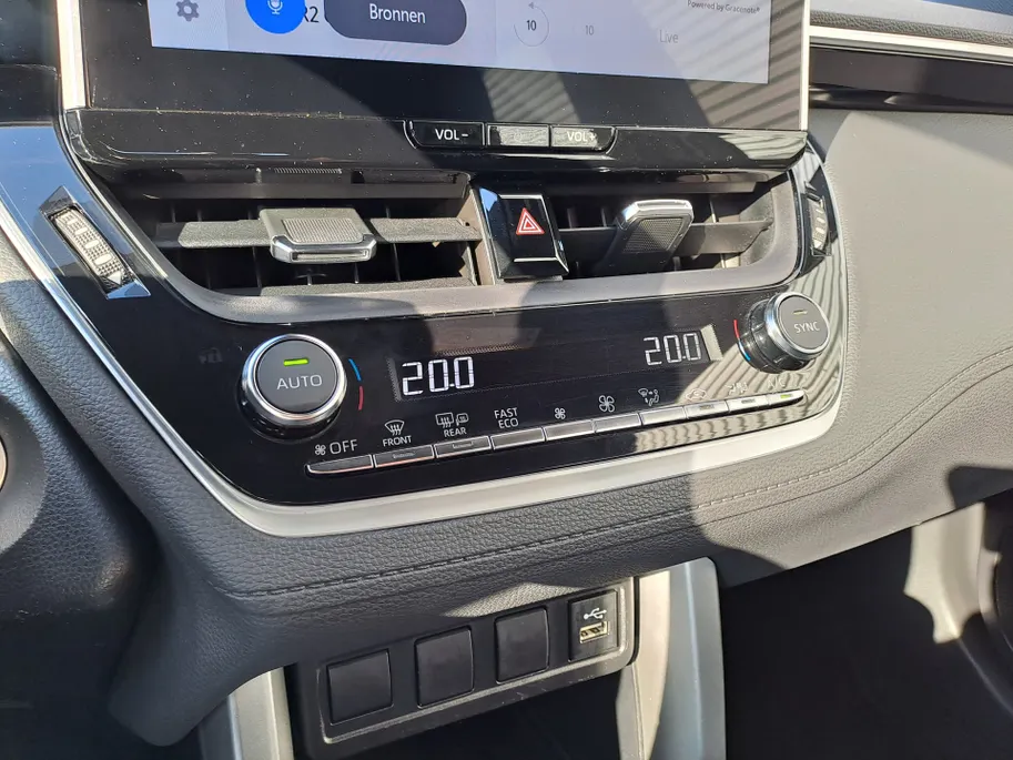 Toyota Corolla Cross 2.0 High Power Hybrid Active | Camera | Cruise control adaptief | Apple Carplay/Android Auto | Automaat | Hybride
