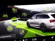 Škoda Octavia Combi 1.4 TSI RS iV PHEV 245pk DSG Business · Camera · Inklap. Trekhaak · Head-Up Display · Elek. Stoelen + Geheugen & Massage · Stuur- & Stoelverwarming ·