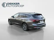 Ford Focus Wagon 1.0 EcoBoost Hybrid ST Line