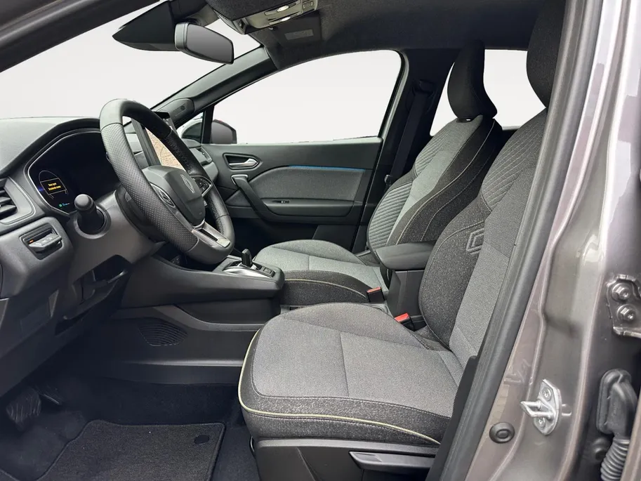 Renault Captur 1.8 E-Tech full hybrid 160 techno | Automaat | Apple Carplay & Android Auto | Cruise & Climate Control | Camera | Parkeersensoren | Navigatie | 12 Maanden BOVAG Garantie