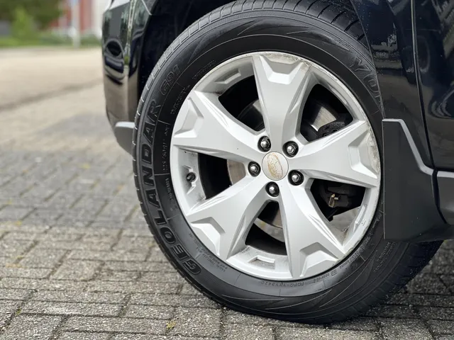 Subaru Forester 2.0 Executive Automaat | Cito Onderhouden & Geleverd | Navigatie | Trekhaak | Elek. Schuif/Kantel Dak | Parkeersensoren Voor