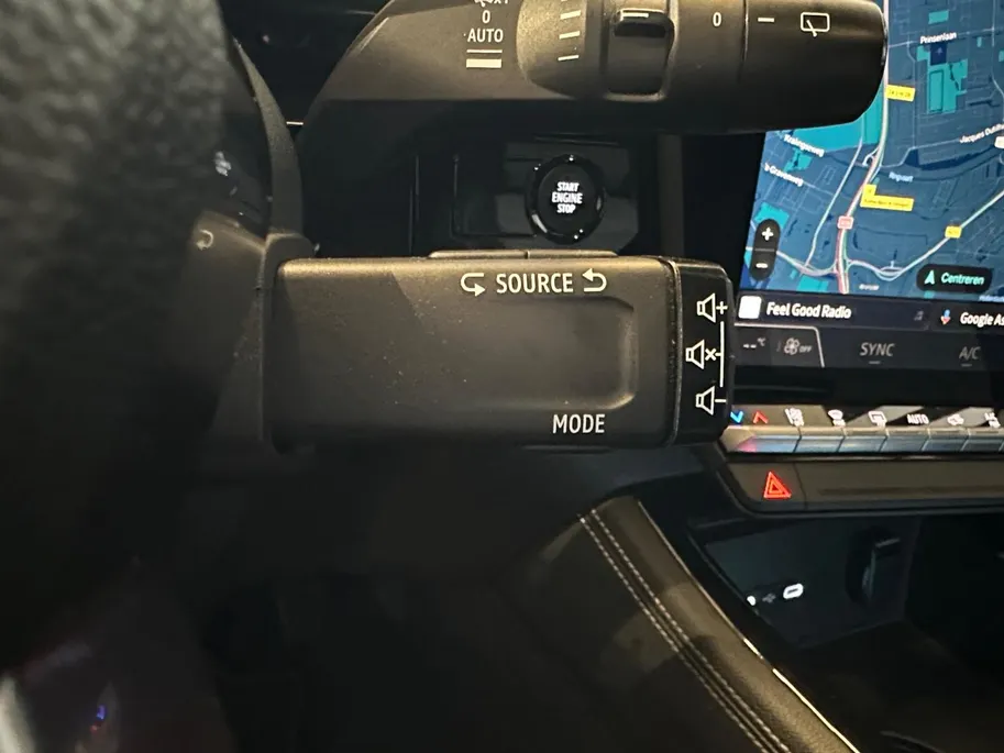 Renault Espace 200PK E-Tech full hybrid techno 7p. Automaat | 1ste Eigenaar | Trekhaak | All-Seasonbanden | Apple Carplay/Android Auto | Cruise Control | Digitale Cockpit | Climate Control | Parkeersensoren | 12 Maanden BOVAG Garantie