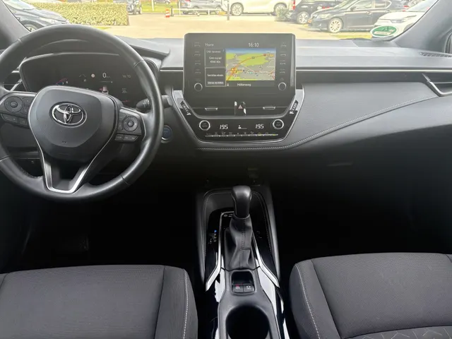 Toyota Corolla Touring Sports 2.0 Hybrid Style | Head Up | Parkeersensoren V+A