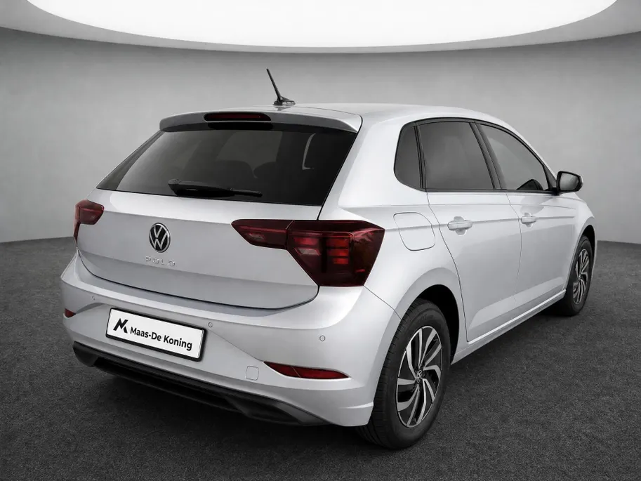Volkswagen Polo 1.0 TSI 95pk Life Edition · Camera · Apple/Android Car Play · P-Sensoren · 15'' Inch · Prijs is inclusief inruilpremie · MEGA SALE