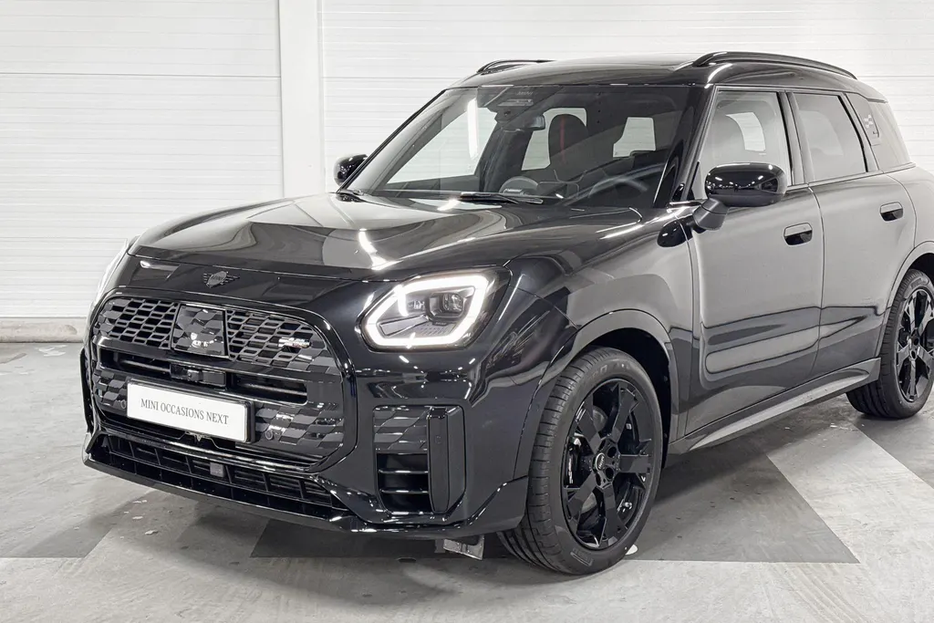 MINI Countryman S ALL4 John Cooper Works XL