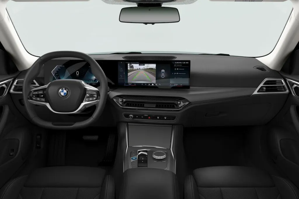 BMW i4 eDrive35 70 kWh Pure Edition