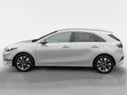 Kia Ceed 1.0 T-GDi Design Edition | Camera | LED | Stoel + Stuurverwarming | Apple Carplay / Android Auto | Halfleder