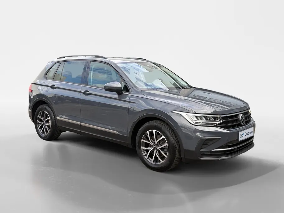 Volkswagen Tiguan 1.5 TSI Life | Draadloos Carplay | Navi | Clima | Camera | Adaptive Cruise | Elektr. Achterklep | LM Velgen | LED-Koplampen