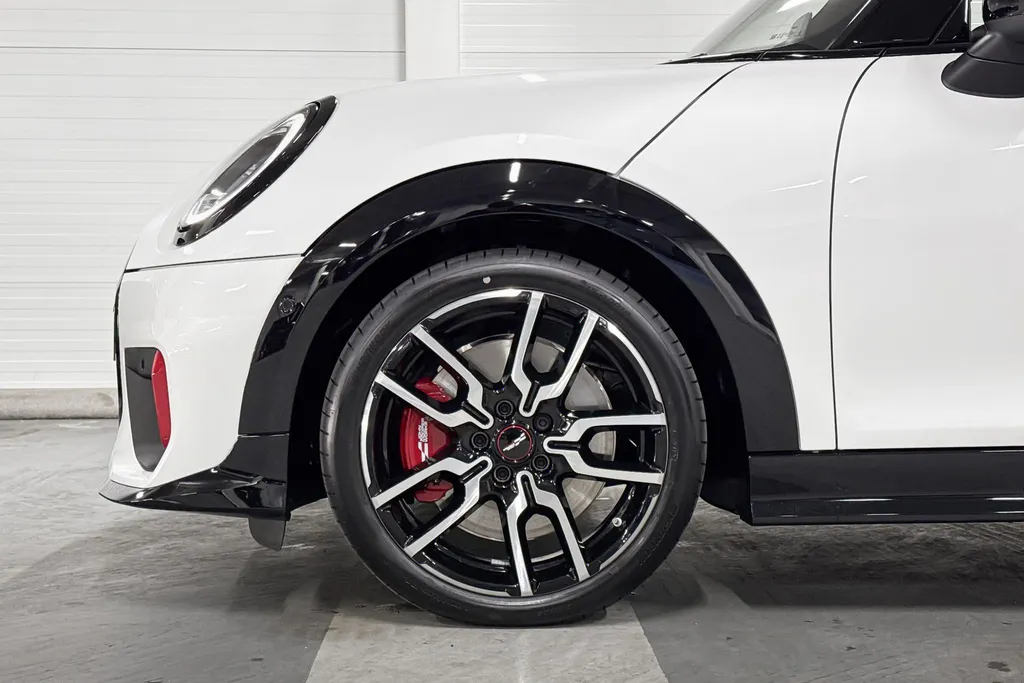 MINI Cooper 3-deurs John Cooper Works XL