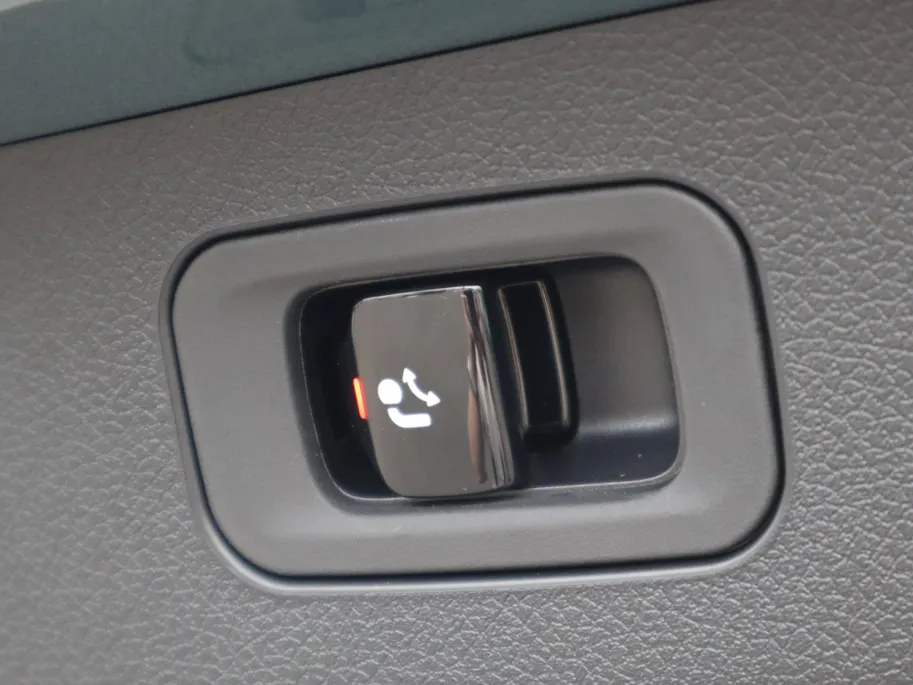 Mercedes-Benz E-Klasse Estate 300 e Sport Edition l Leder l Stoelventilatie l Trekhaak l Burmester