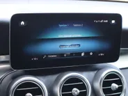 Mercedes-Benz GLC 300e 4MATIC Business Solution AMG l Achteruitrij camera l Cruise controle l Electrische achterklep