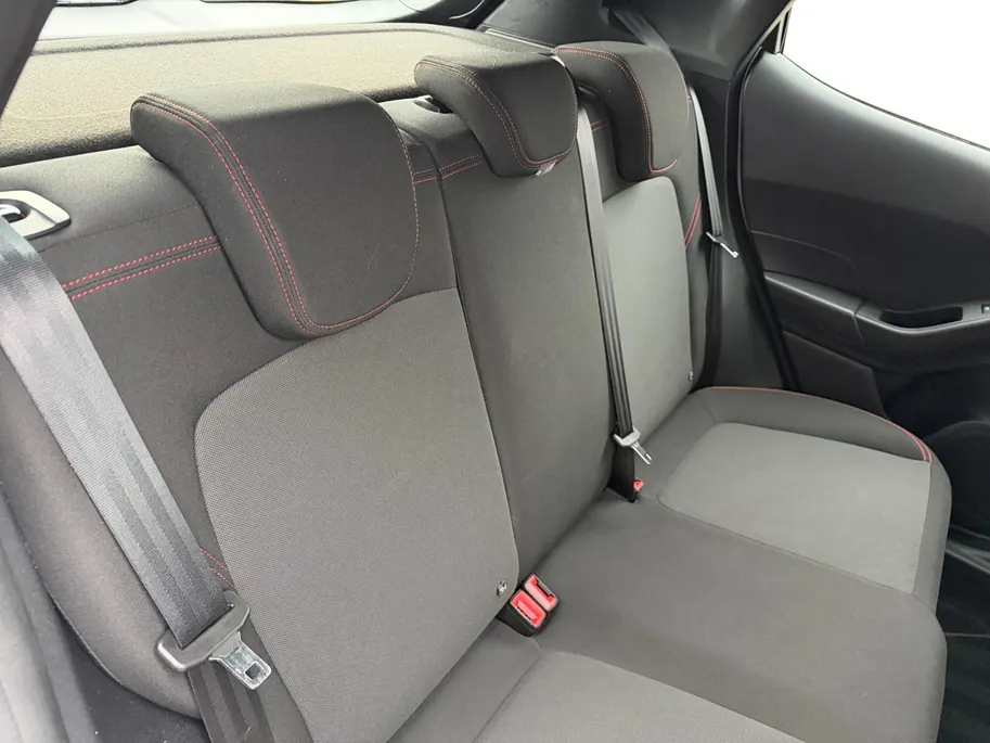 Ford Fiesta 1.0 EcoBoost Hybrid ST-Line | NL Auto | 1 eigenaar | Navigatie | Apple carplay & Android auto | Parkeersensor achter | Cruise control | Draadloos opladen mobiel | Bovag garantie |