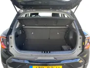 Kia Stonic 1.0 T-GDi MHEV DynamicLine | Navigatie | Parkeer camera | Cruise control | Stoel + Stuur verwarming | DEMO