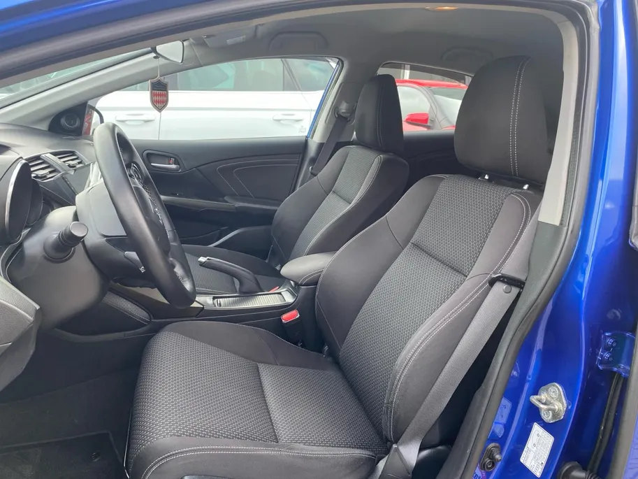 Honda Civic 1.8 Sport NL Auto | CarPlay | Stoelverwarming | Camera | Trekhaak | Etc.