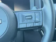 Nissan QASHQAI 1.3 MHEV Xtronic N-Connecta 158PK AUTOMAAT | Apple Carplay & Android Auto| Climate Controle | 4 seizoen banden | Metallic lak | Lichtmetalen velgen | Navigatie | Panoramadak | Dakrails | Dealer onderhouden | 1ste eigenaar