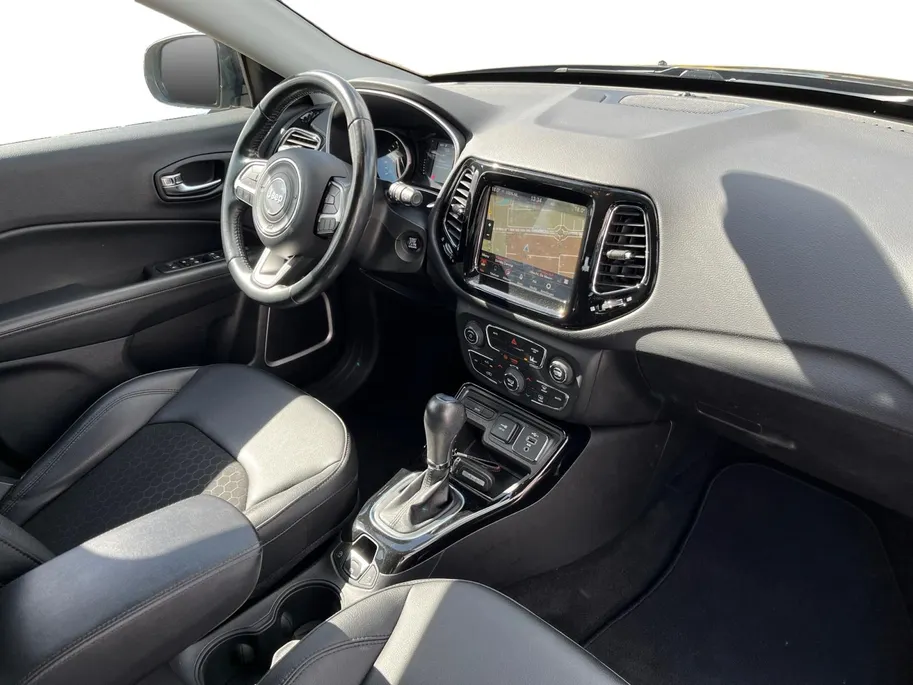 Jeep Compass 1.3T Night Eagle Liberty Edition | Trekhaak | Pakeer Camera | Cruise Control | Climate Control | Apple/Android Carplay |