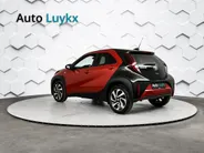 Toyota Aygo X 1.0 VVT-i S-CVT Pulse Plus Automaat | Keyless Entry | Parkeersensoren voor + achter | 17'' L.M. Velgen