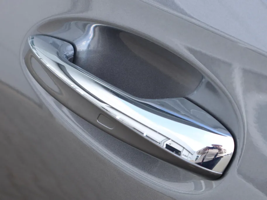 Mercedes-Benz A-Klasse 250 e Business Solution AMG