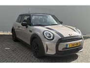 MINI 3-Deurs Mini (f56) 1.5 136pk Cooper l Automaat l Schuifkantel Pano Dak l