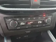SEAT Arona Xperience | Climate control | Adaptieve cruise control | Camera | Apple CarPlay / Android  | Parkeersensoren voor en achter |
