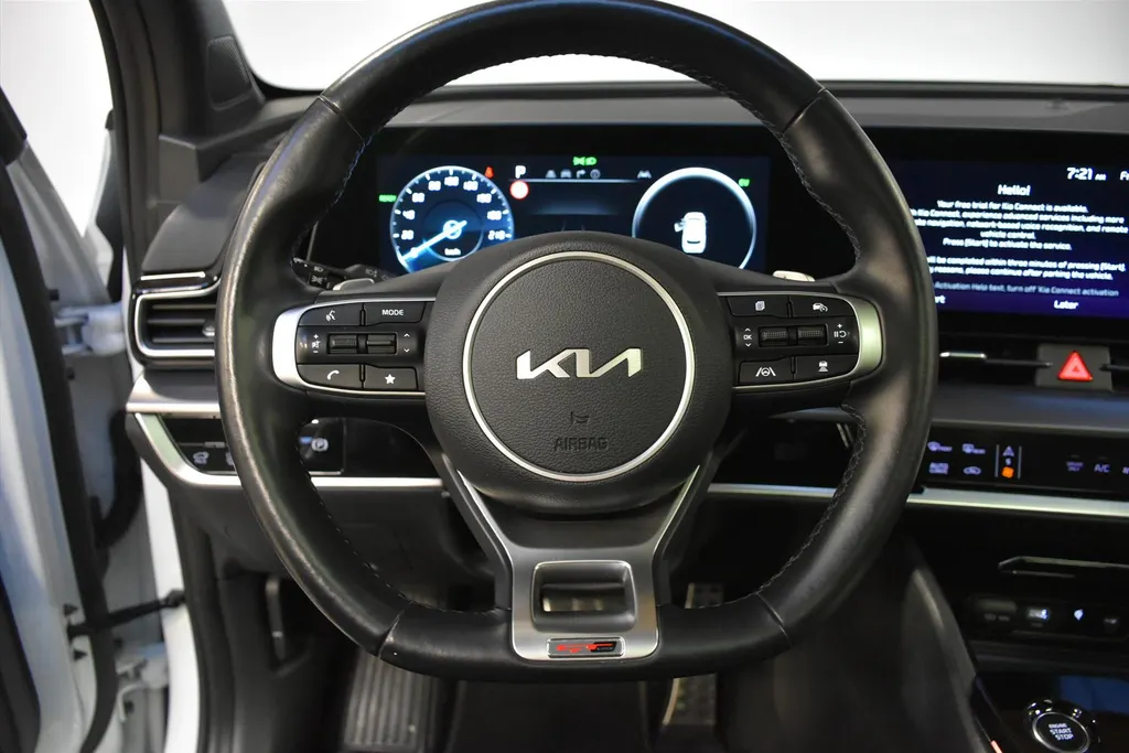 Kia Sportage 1.6 T-GDi 230pk Hybrid AT6 GT-Line. Weinig km!