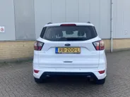 Ford Kuga 1.5 EcoBoost 150 pk ST Line afneembare - trekhaak - voorruitverwarming - groot navi