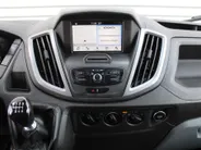 Ford Transit 290 2.0 TDCI L2H2 Trend | Nieuwe motor 35000 km |Trekhaak | Imperiaal | Voorruitverwarming | Navi |