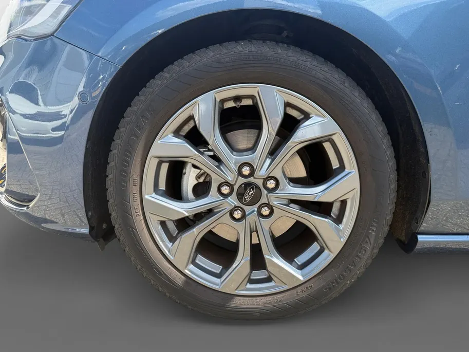 Ford Focus Wagon St-Line X | Schuif-kanteldak | Adapt. Cruise Control | Winterpack | Achteruitrijcamera | Apple Carplay/ Android Auto | | B&O premium audio | 12 maanden garantie