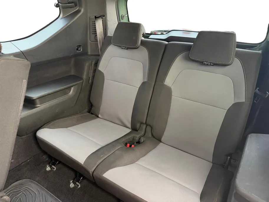 Dacia Jogger 1.6 Hybrid 140 Extreme 7p. | BTW Voertuig | Apple Carplay & Android Auto | Camera | Parkeersensoren | 7 Persoons | Cruise & Climate Control | 12 Maanden BOVAG Garantie