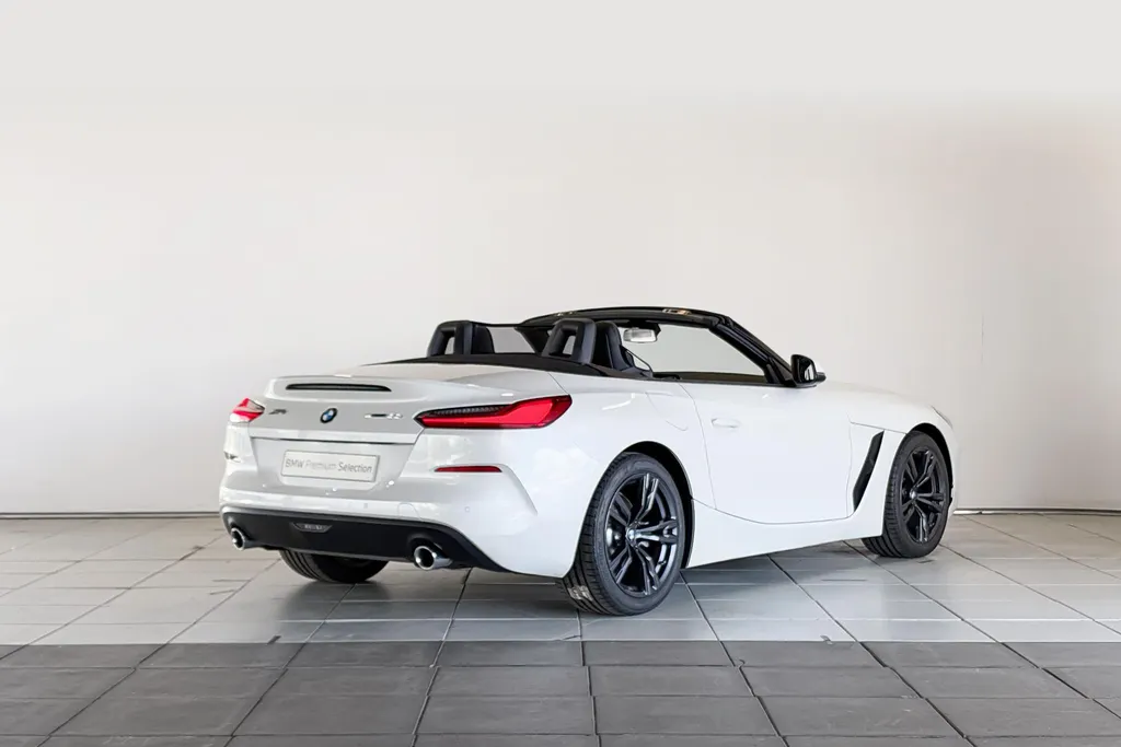 BMW Z4 sDrive30i High Executive Edition