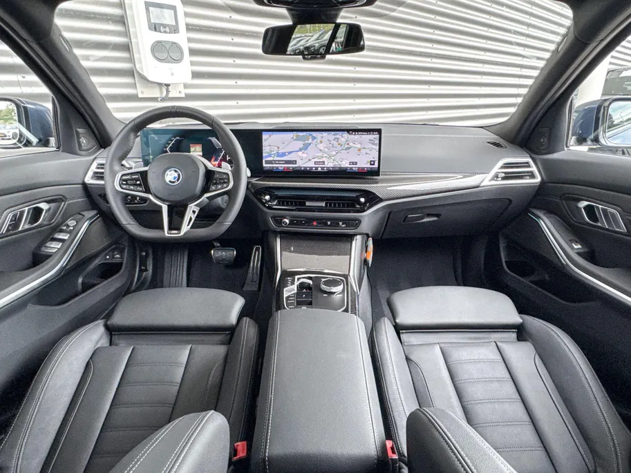 BMW 3 Serie Touring 330e