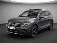 Volkswagen Tiguan 1.4 TSI 245pk DSG eHybrid Elegance · Camera · Panoramadak · Wegklapbare Trekhaak · Apple/Android Car Play · 18'' Inch ·