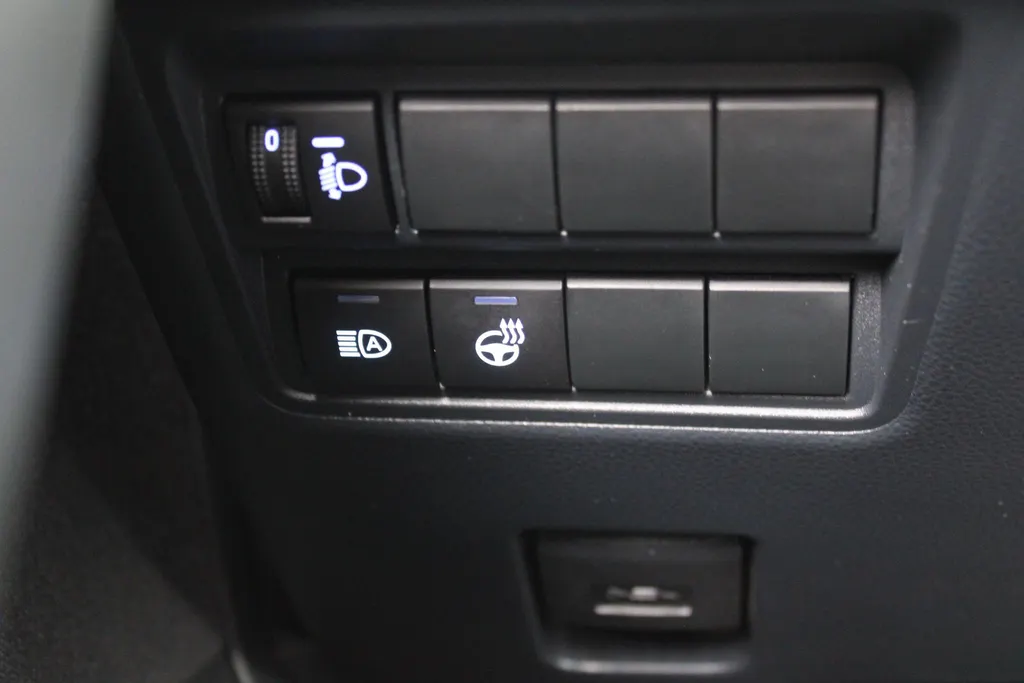 Mazda 2 Hybrid 1.5 Agile | Comfort pakket | Airco | 15' LM | Apple carplay / Android auto |