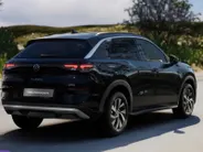 Volkswagen T-Roc Limited Edition 1.5 eTSI 116 PK 7 versn. DSG · Comfort Pakket · Prijs is inclusief inruilpremie ·