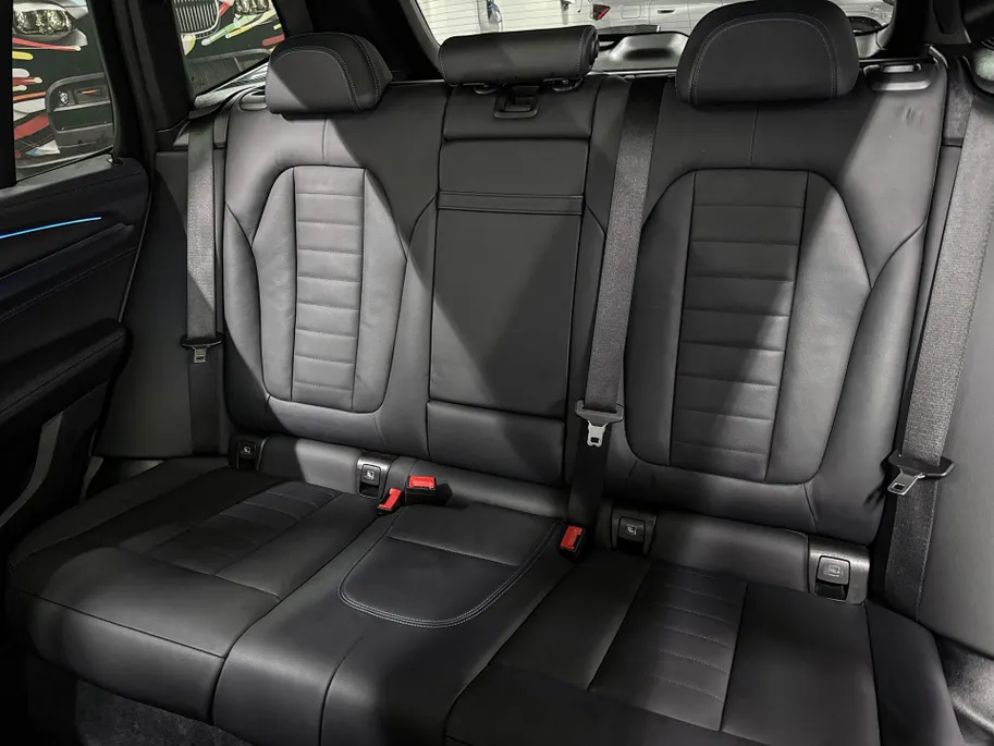 BMW iX3 High Executive