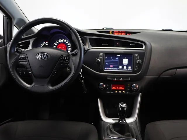 Kia cee'd Sportswagon 1.0 T-GDi Design Edition 4 seizoensbanden