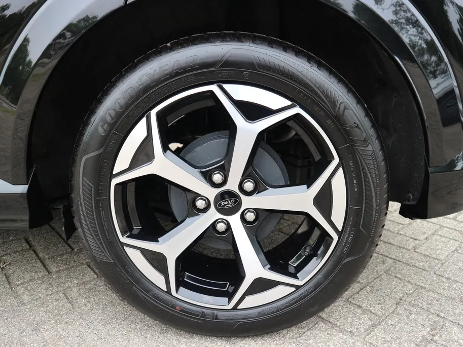 Ford Puma 1.0 EcoBoost Hybrid ST-Line X 125pk met Winter Pack en 17 inch All-season banden