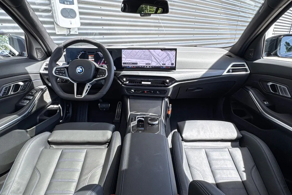 BMW 3 Serie Touring 330e