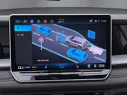 Volkswagen Tayron 1.5 eHybrid 272pk DSG R-Line Edition · Panoramadak · Inklap. Trekhaak · 360 Camera · Matrix LED · Dodehoeksensor · Stuur- & Stoelverwarming · Garantie t/m 16-02-2030 of 100.000km