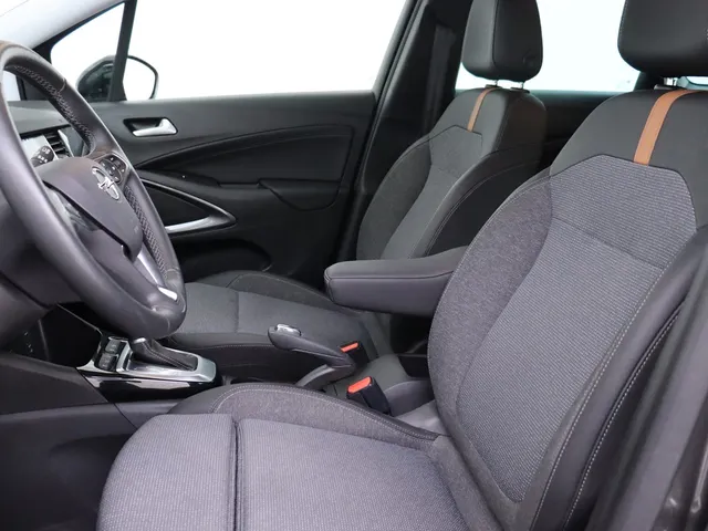 Opel Crossland 1.2 130pk Aut. Elegance | Camera | Climate control | Navi | Appl