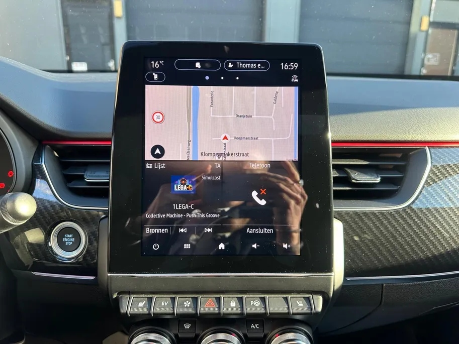 Renault Arkana 1.6 E-Tech Hybrid 145 R.S. Line | Automaat | Panoramadak | Memorystoelen | Lederen Bekleding | Stoel- & Stuurverwarming | Camera | 12 maanden BOVAG Garantie