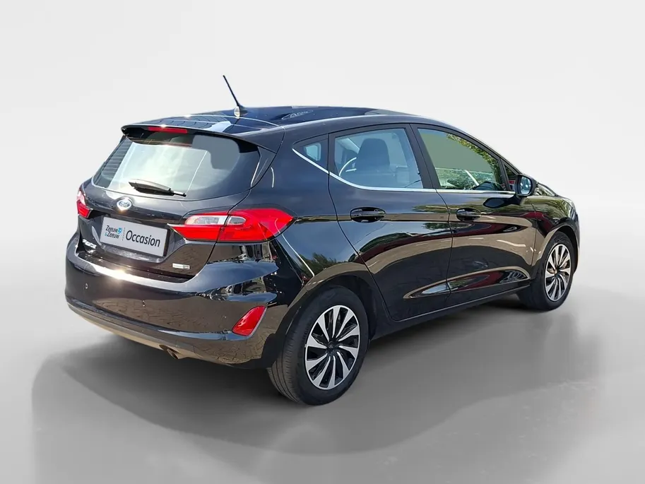 Ford Fiesta 1.0 EcoBoost Hybrid Titanium | Stoel- stuur en voorruitverwarming | Apple Carplay & Android auto | Cruise control