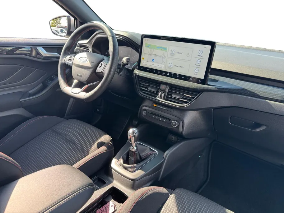 Ford Focus Wagon 1.0 EcoBoost Hybrid ST Line |Winter Pack| Full-LED koplampen| Geluidsisolerend glas| Sportonderstel|  12 maanden Bovag Garantie|