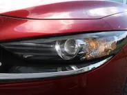 Mazda 3 2.0 e-SkyActiv-G M Hybrid 122 Comfort | Stuur-/stoelverwarming | Camera | Cruise adapt. | Clima | 16' LM | HUD | LED | Dodehoek detectie |