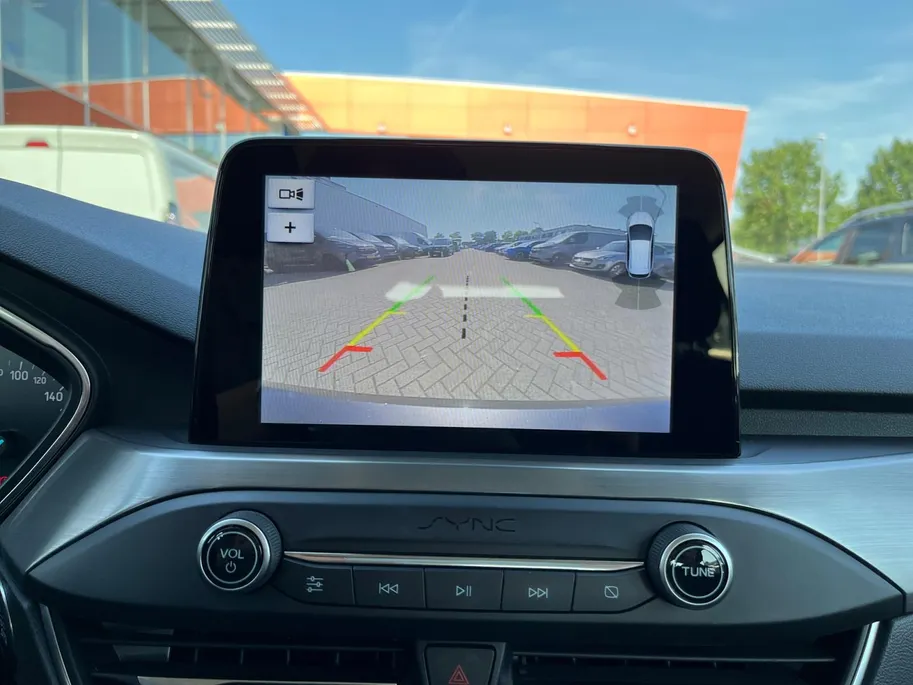 Ford Focus 1.0 EcoBoost Titanium |Winterpack| Apple Carplay/Android Auto| camera| 12 maanden Bovag garantie|