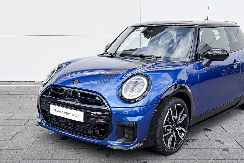 MINI Cooper 3-deurs 1.5 Cooper C John Cooper Works XL