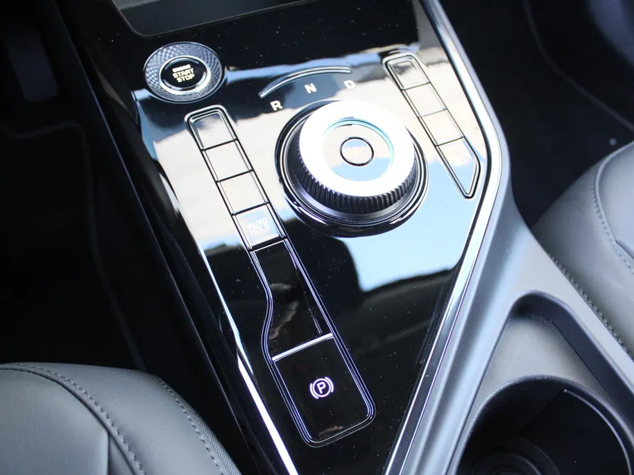 Kia Niro 1.6 GDi Hybrid DynamicLine | Camera | Cruise adapt. | Clima | 16' LM | Navi | Keyless | Apple Carplay/Android Auto |